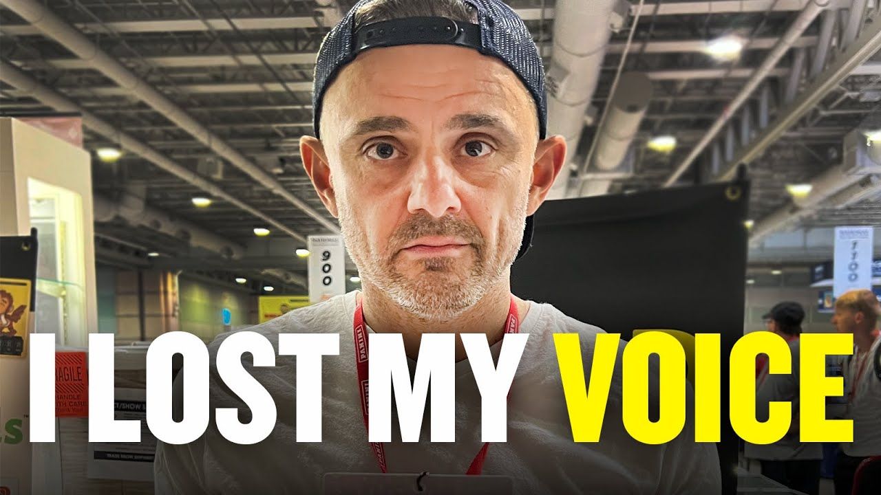 Applying Marketing 101 at the National Sports Collectors Convention | DailyVee 611