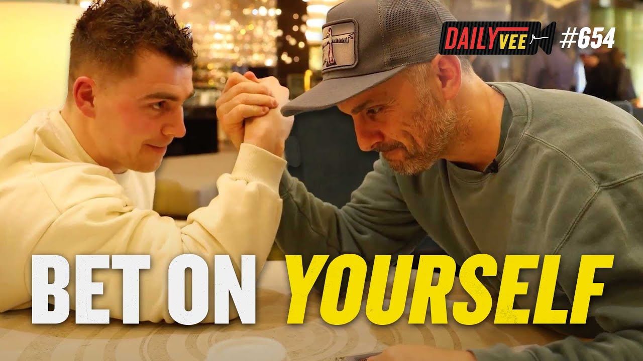 Career Advice That Will Get You To The Top l DailyVee 654